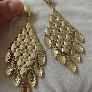 Rare! Vintage Kendra Scott Chandelier Earring